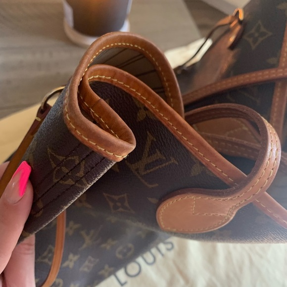 Authentic Louis Vuitton Never-full MM - Picture 4 of 11